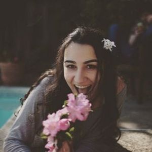 Meet your Posher, Harmony